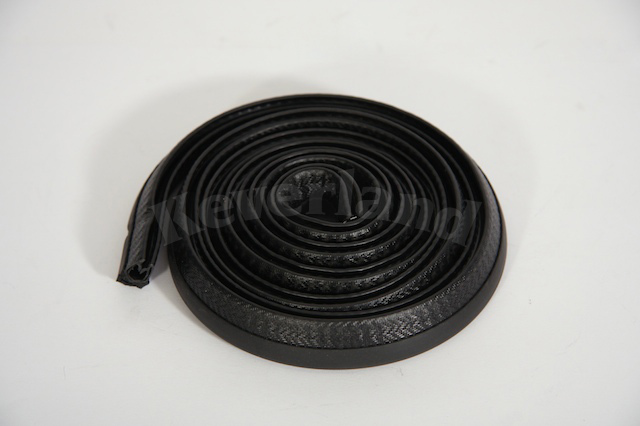 Rubber cabriokapframe/voorruit 
Kever ->7/67 KG->7/69