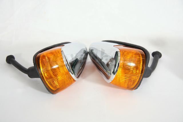 Knipperlicht kever USA kpl LV. en RV.
8/69->