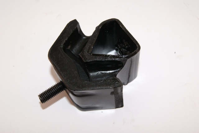 Motor ophangrubber achter T2 8/67->7/71