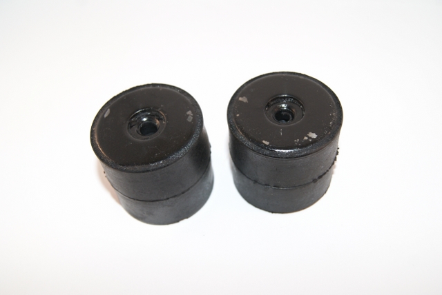 Versnellingsbak ophangrubber
2 stk T2 8/71->7/79