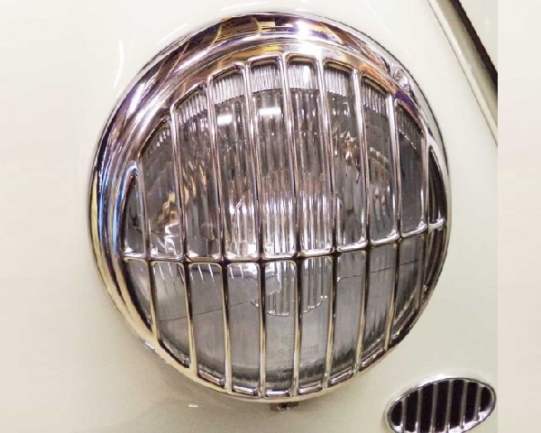 Koplamp roosters 356 style triple chrome 
Kever en T1 ->'67 2stk
