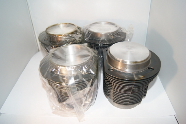 Cilinder/ zuigerset 1600cc AA-performance
B.85.5 S.69 carter 90 cil.kop 94
