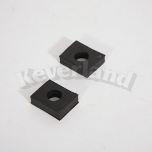 Rubbers tussen vooras->carr. onder
Kever/KG 8/60-> 10mm (per paar)
