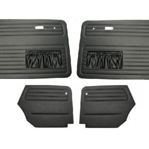 Deurpanelen set zwart met pockets Kever cabrio 4stk 
13/1500/1302  8/66->7/72  (met kleine aanpassing ook 1303)